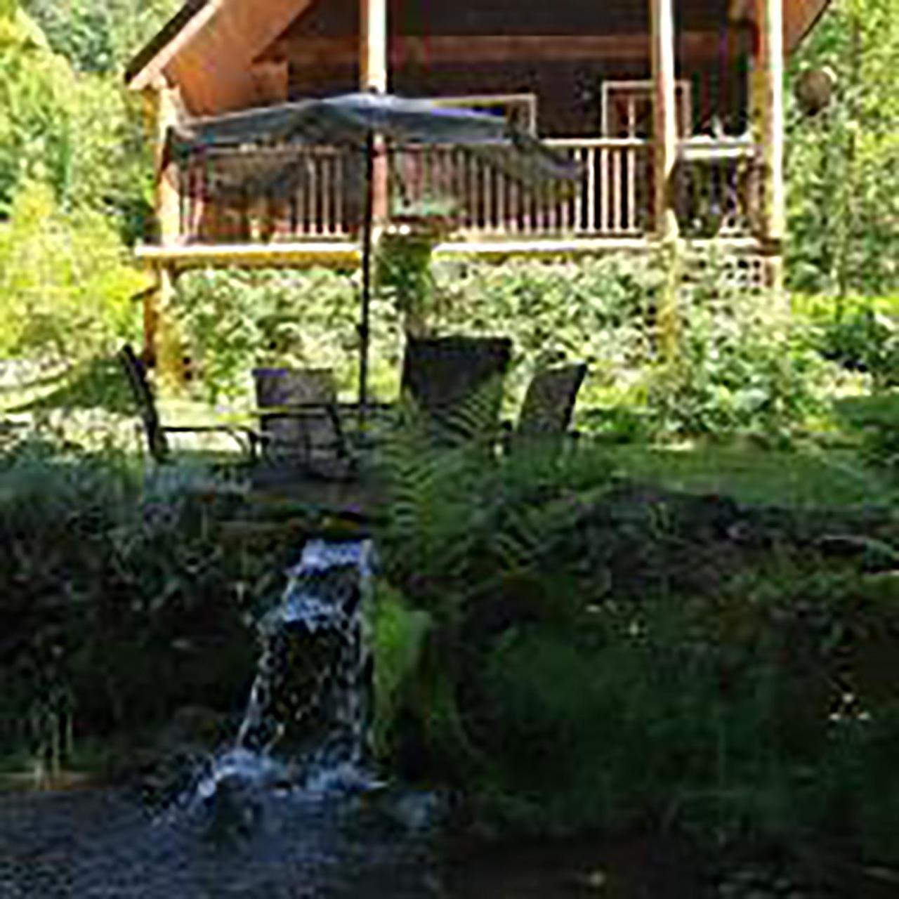 Hotel Wedgwood Manor And Glamping Retreat Crawford Bay Exterior foto