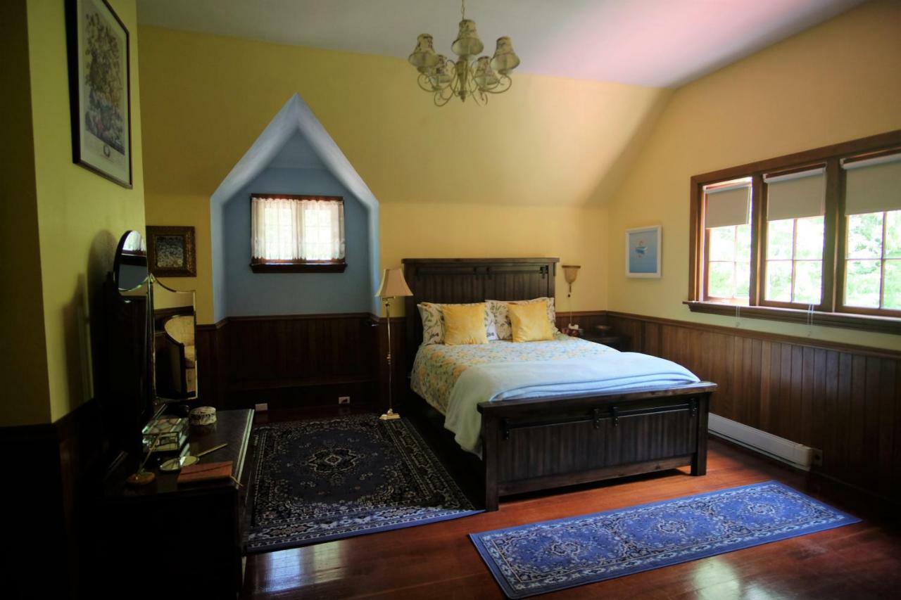 Hotel Wedgwood Manor And Glamping Retreat Crawford Bay Exterior foto